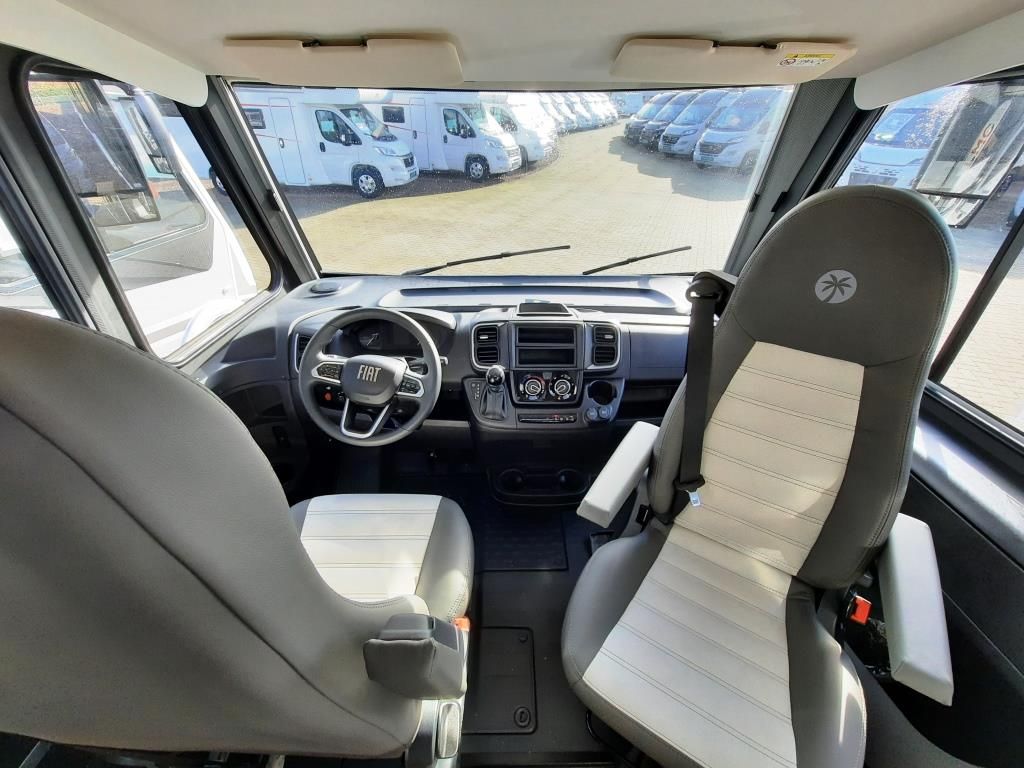 Fahrzeugabbildung Sunlight I 67S Adventure Edition Verfüg./Sparen Sie 13.33