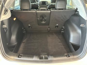 Bild 23 Jeep Compass Limited FWD