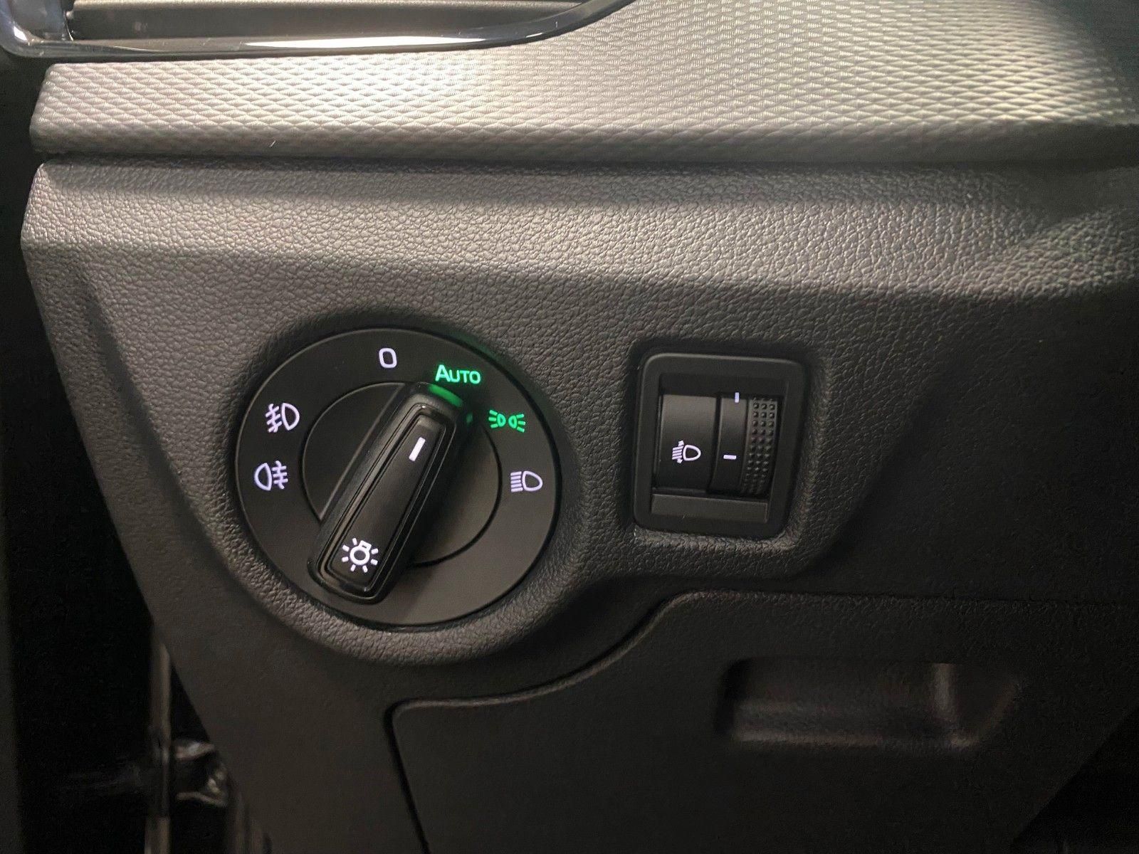 Fahrzeugabbildung SKODA Kamiq 1.0 TSI DSG Essence+GARANTIE 2030+100tKM++