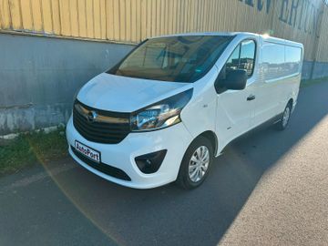Opel Vivaro - 8