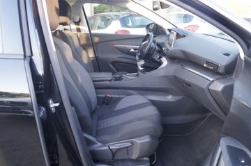 Peugeot 5008 - 10
