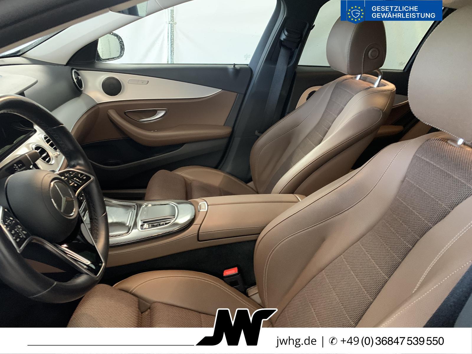 Mercedes-Benz E220 T MOPF Avantg. Distr+|Night|GlasDach|MB-LED