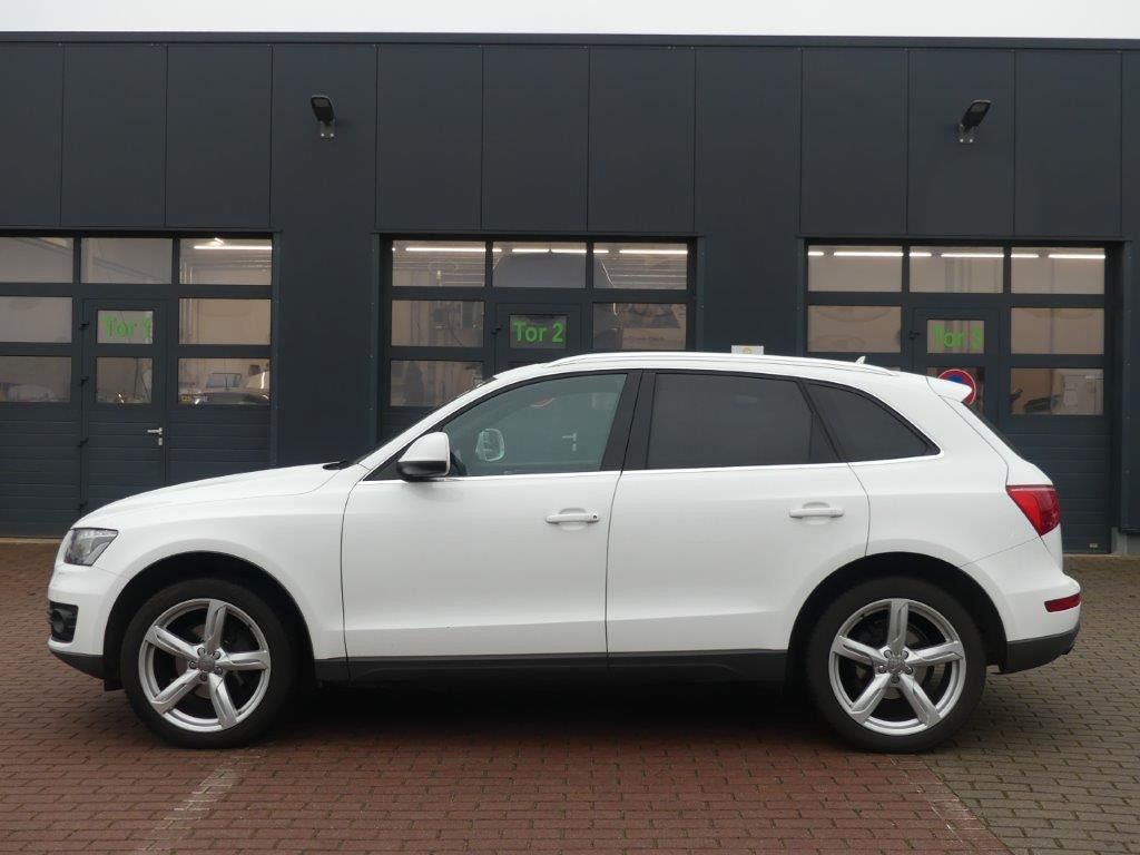 Fahrzeugabbildung Audi Q5 2.0 TFSI S tronic quattro *AHK*XEN*PANO*NAVI*