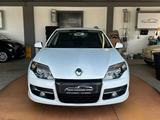 Renault Laguna III Grandtour Dynamique LEDER/NAVI/PDC/ - gebrauchte Renault Laguna aus dem Jahr 2012