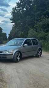 Volkswagen Golf 1.6 FSI Champ Champ - Volkswagen Golf: Champ
