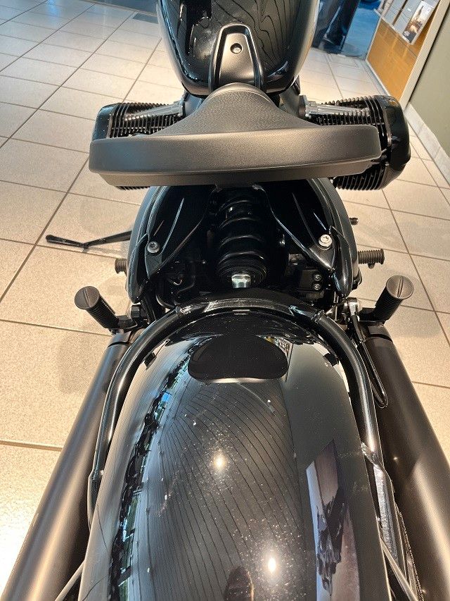 Fahrzeugabbildung BMW R18 Umbau BlackBob