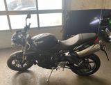 Triumph Street Triple  - TRIUMPH 2009 STREET TRIPLE
