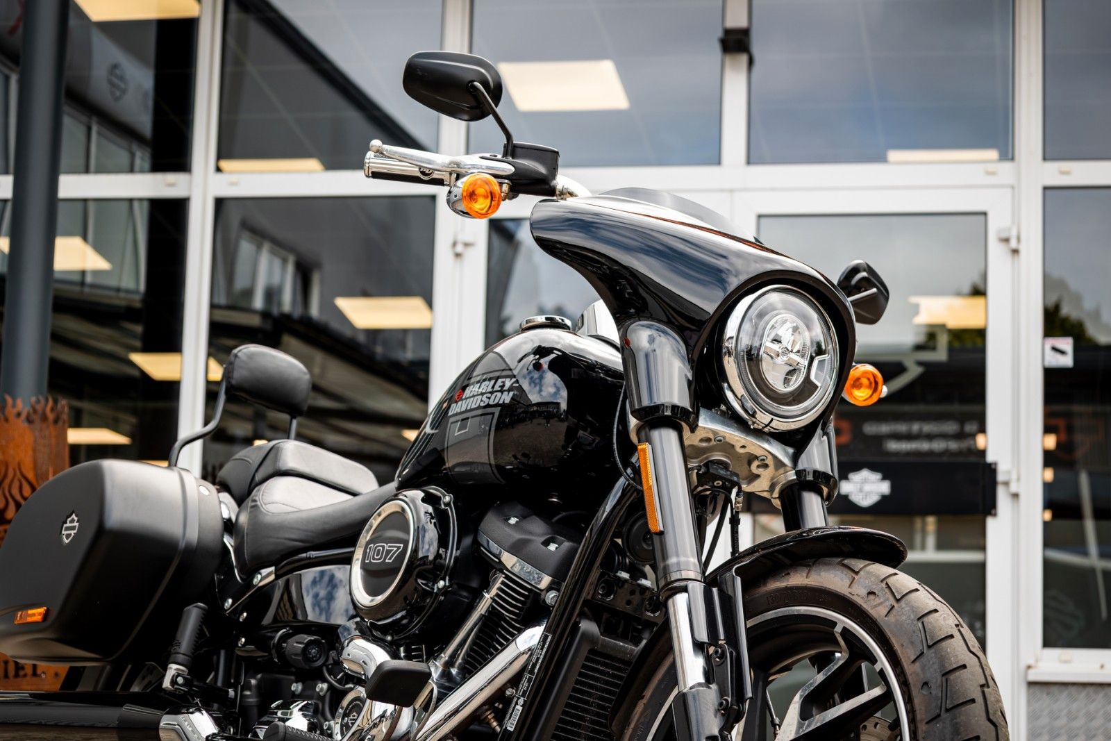 Fahrzeugabbildung Harley-Davidson FLSB Sport Glide 107 cui - Top gepflegt!
