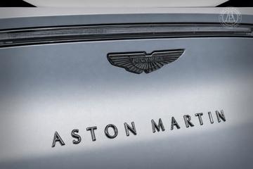 صورة 5 لـ 2021 Aston Martin DBX