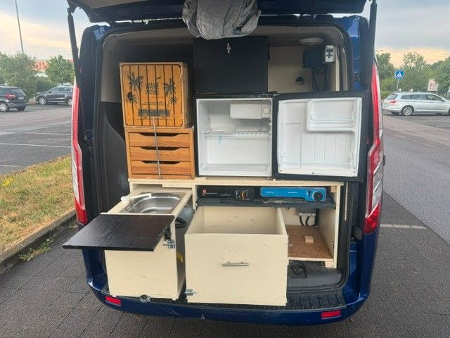 Fahrzeugabbildung Ford TOURNEO CUSTOM CAMPER UMBAU