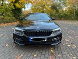 BMW 530D LuxuryLine/Soft-Close/HuD/H&K/360Kamera/ACC - BMW 530 in Bochum