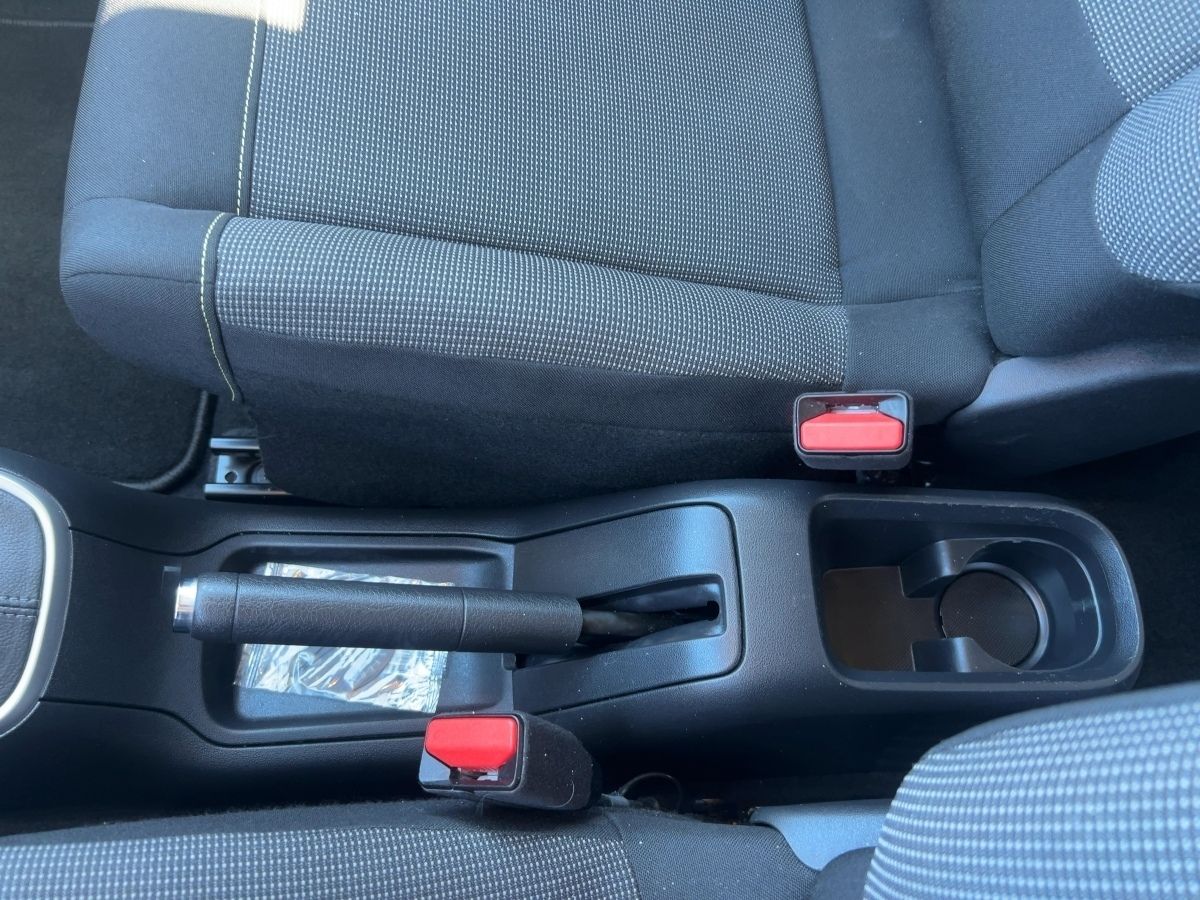 Fahrzeugabbildung Citroën C3 1.2 PureTech 110 Max Navi EPH Klimmaut.