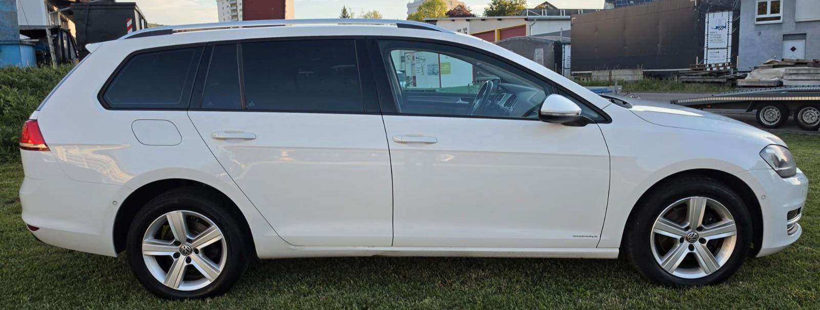 Volkswagen Golf VII Variant