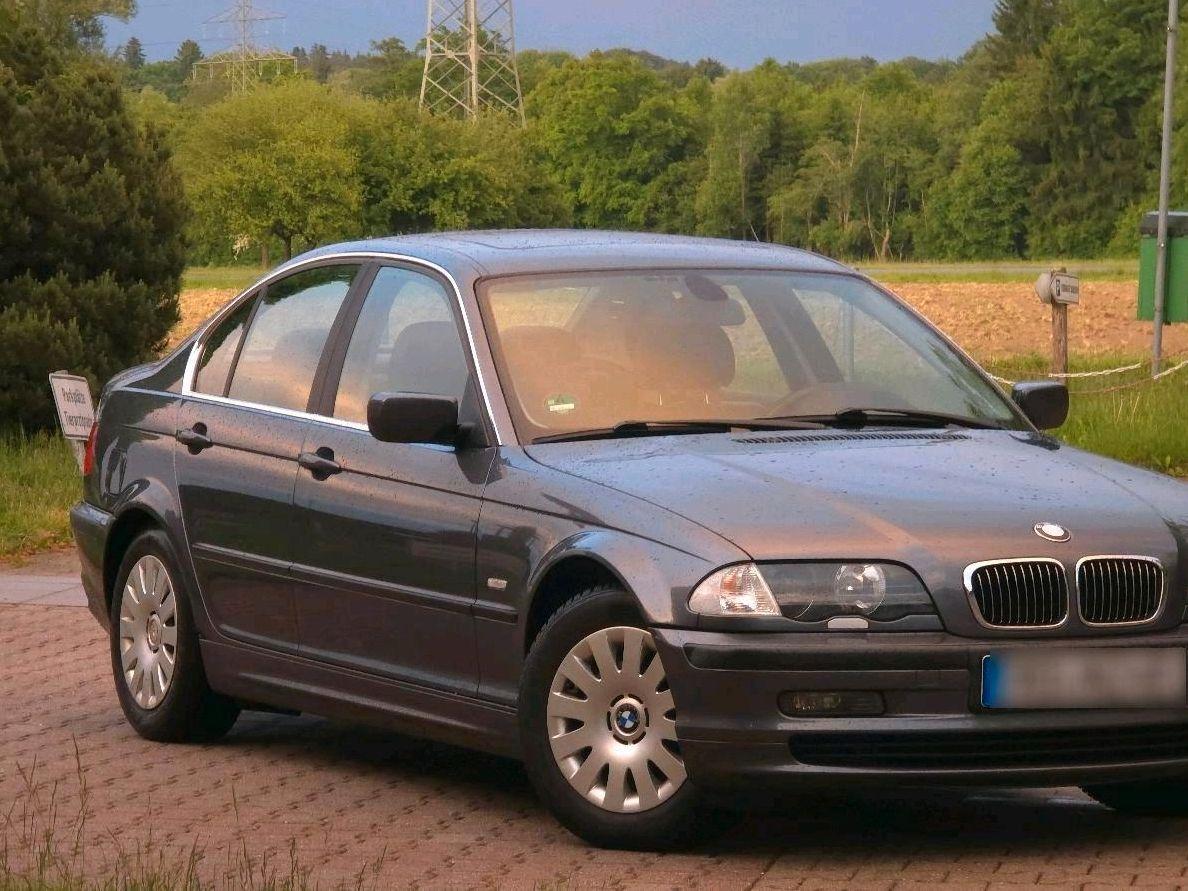 BMW 320