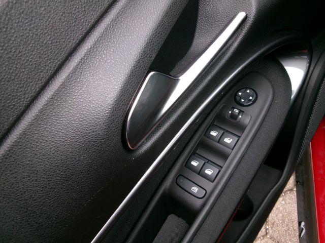 Fiat 600 e W Red Uconnect LED ACC AUT KlimaA PDC