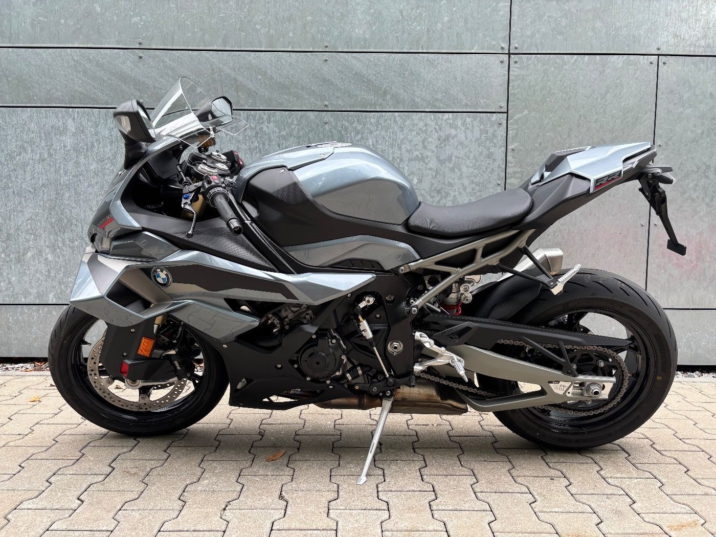 Fahrzeugabbildung BMW S 1000 RR Dynamik-Paket Frästeile