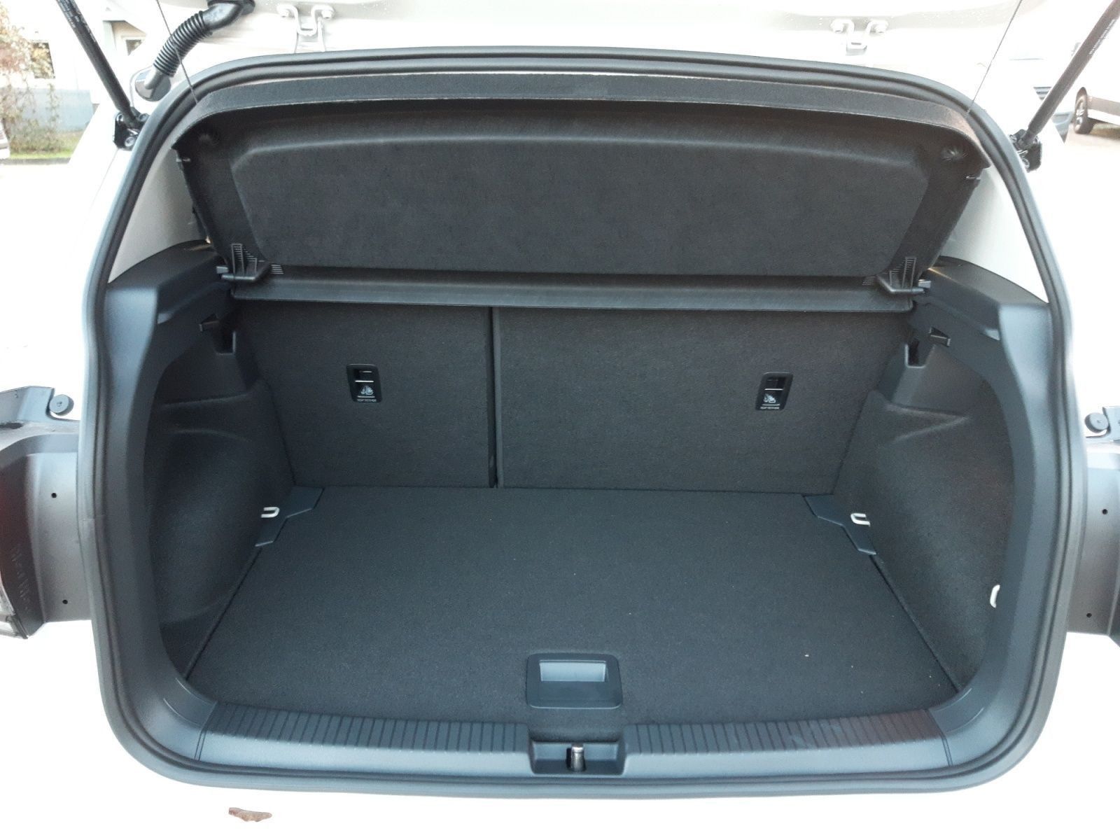 T-Cross Life 1,0 TSI OPF 70 kW (95 PS) 5-Gang-Sc