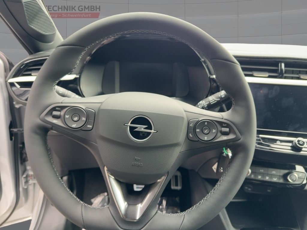 Fahrzeugabbildung Opel Corsa GS Hybrid, SHZ, LHZ, RFK, Allwetter, PDC
