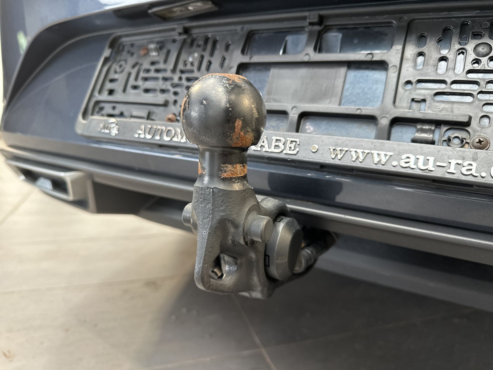 Fahrzeugabbildung SEAT Leon SpT 2.0 TDI DSG FR NAV+LED+ACC+AHK+VCOCKPIT