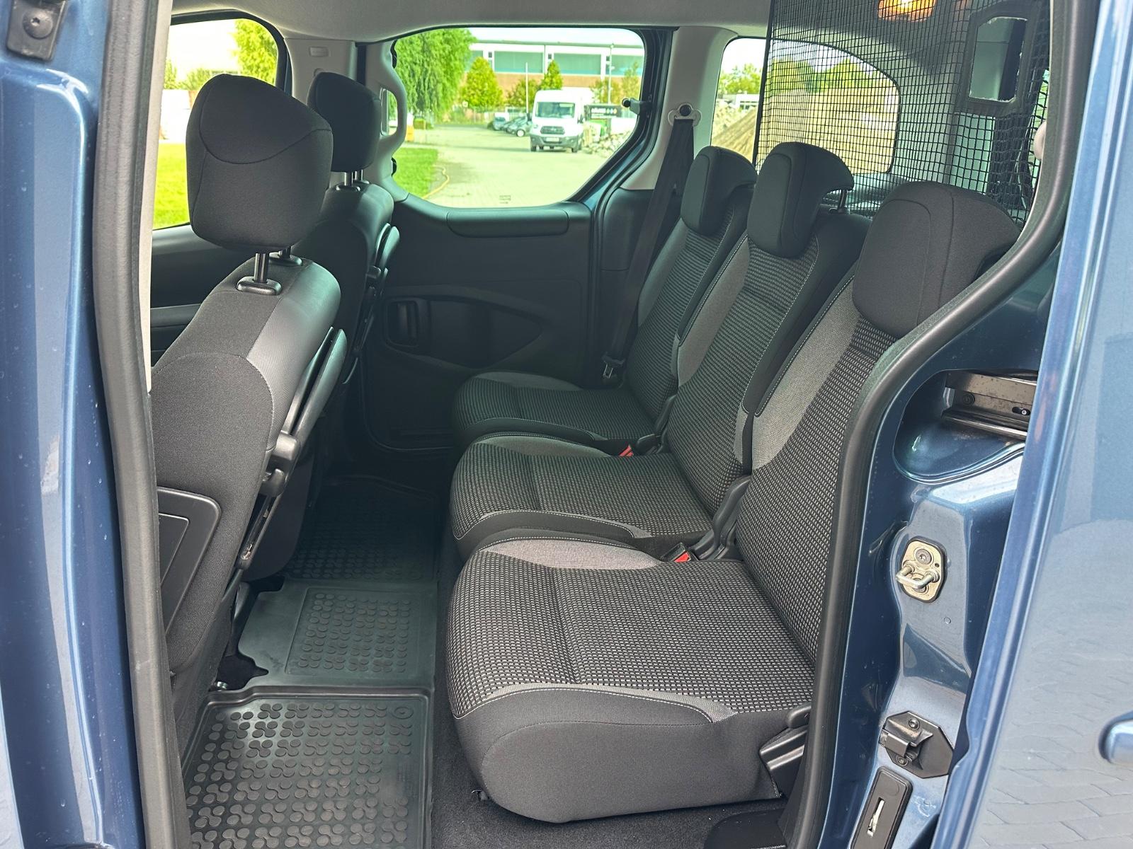 Peugeot Partner Tepee Allure Navi Zahnriemen neu!