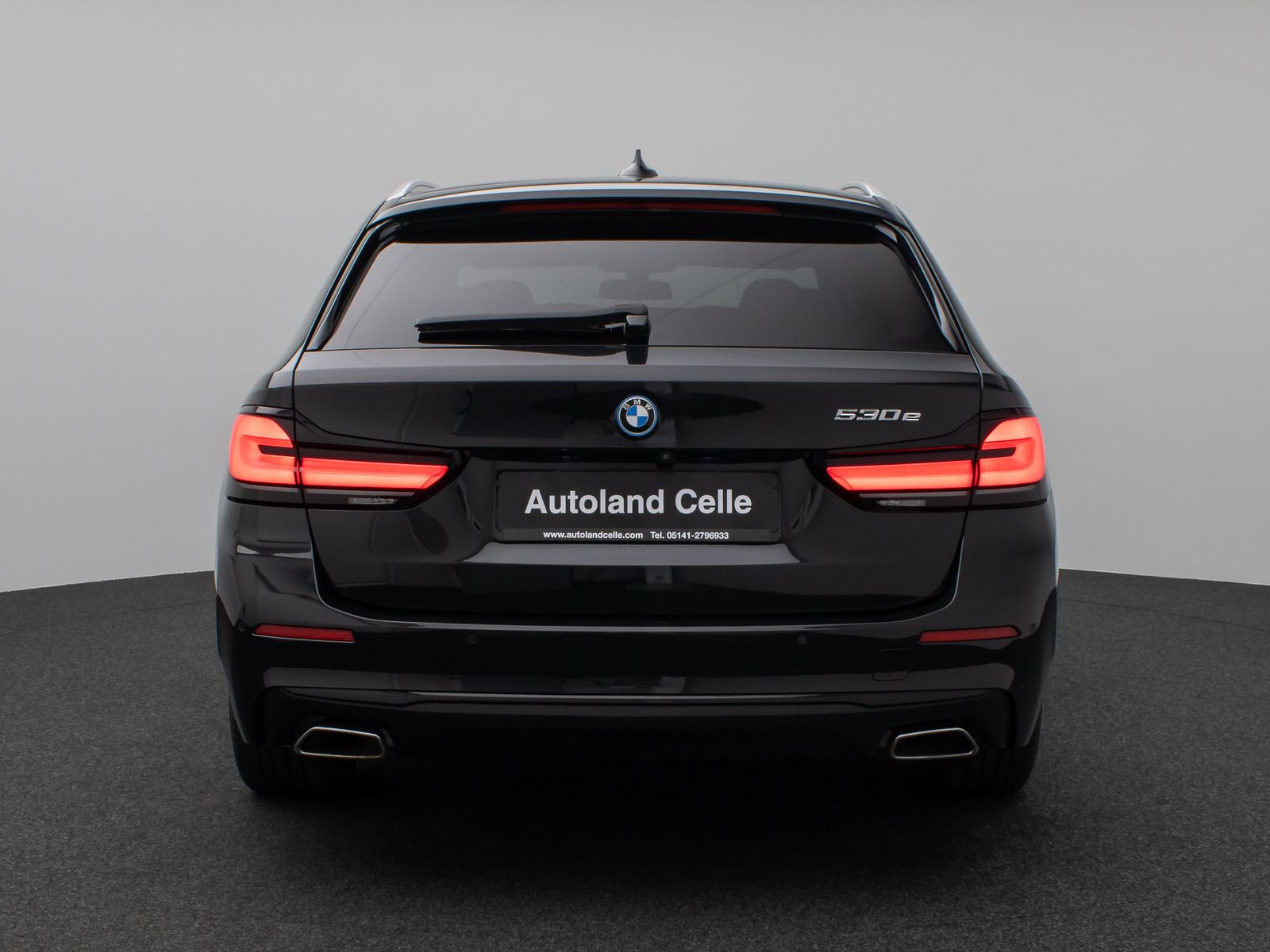 Fahrzeugabbildung BMW 530e Kamera DAB HiFi CockPitPro Fernlichtassist