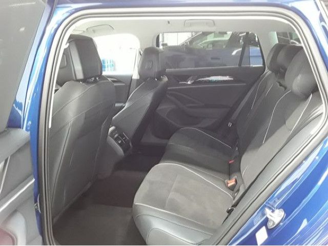Volkswagen Passat Variant - Bild 8