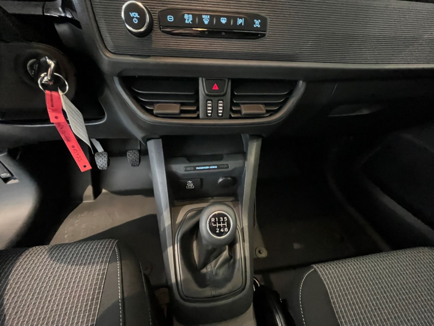 Ford Transit Courier - Bild 8