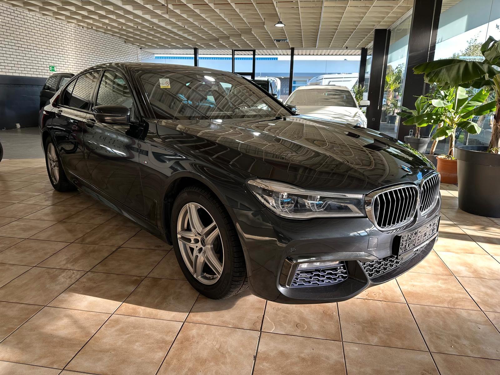 BMW 7 Lim 750 d xDrive*M-Paket/AHK/SHZ/Pano*