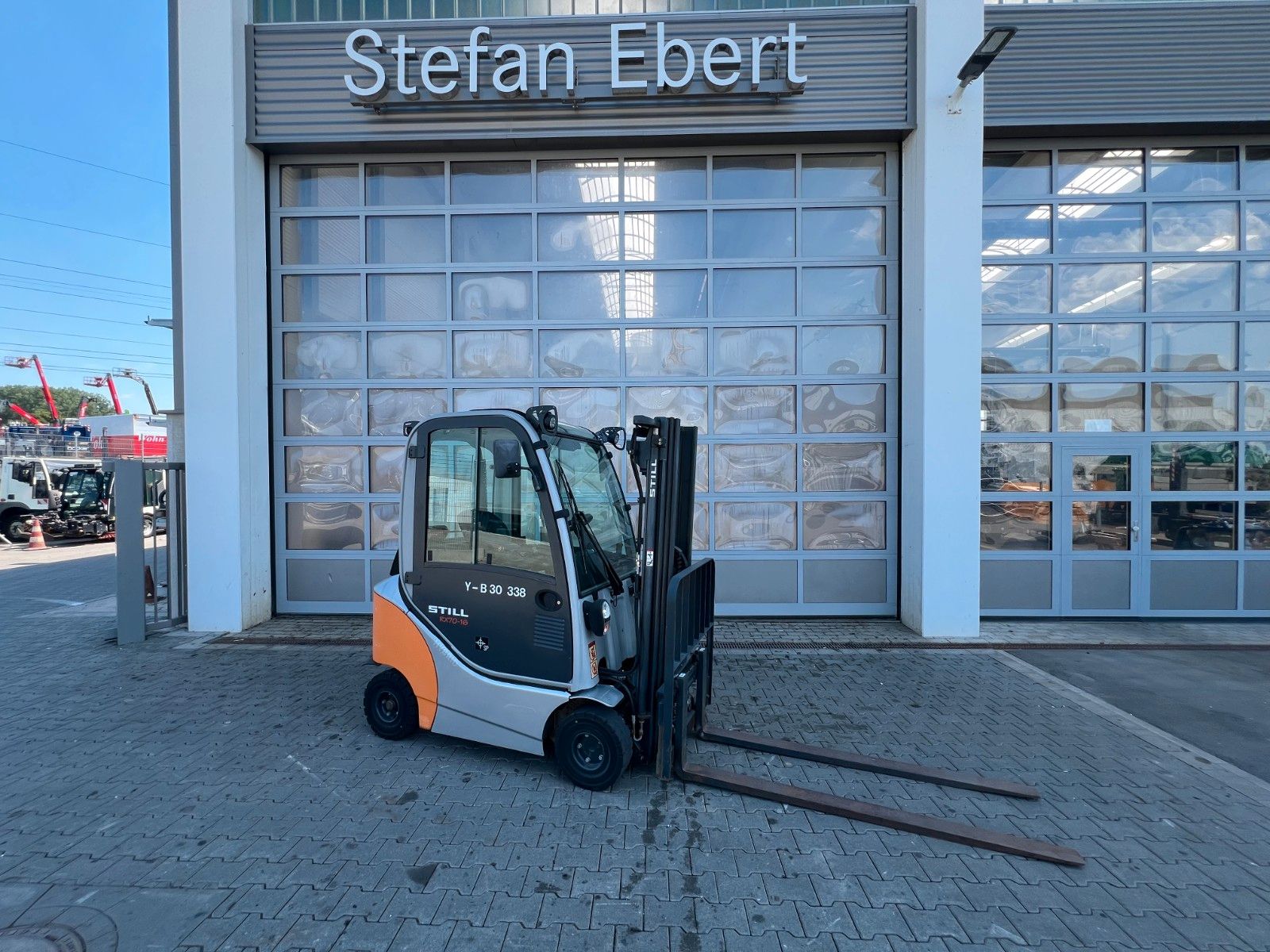 Fahrzeugabbildung Still RX70-16 / Triplex: 4.60m / 627h! / SS
