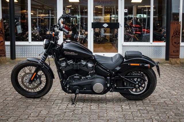 Fahrzeugabbildung Harley-Davidson FXBB STREET BOB SOFTAIL - APE HANGER-