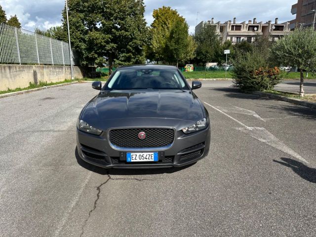 Jaguar XE 2.0 D Turbo Prestige