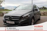 Mercedes-Benz 1.6l 90kW KAT B 180 AHK/METALLIC/PDC 90 kW (1... - mit Benzin-Antrieb: Metallic