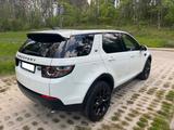 Land Rover Discovery 2.0 TD4 SE SE Pano Dach Automat 4x4 - Land Rover Discovery: Discovery4