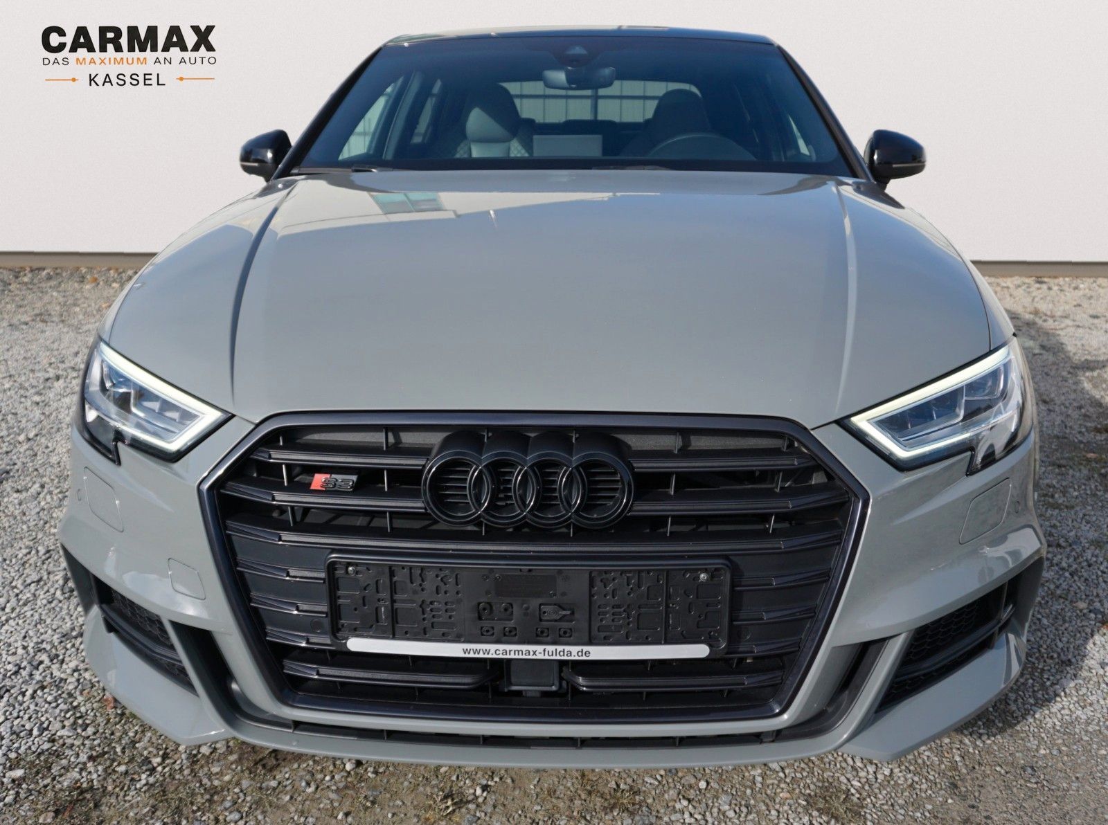 Fahrzeugabbildung Audi S3 Lim. 2.0 TFSI quattro Navi Kamera B&O Pano