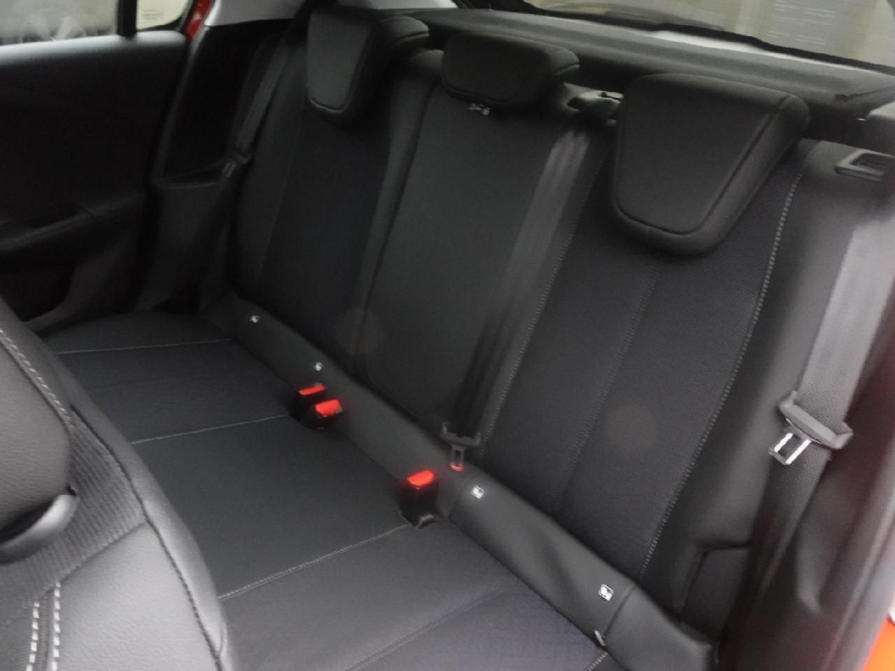 Fahrzeugabbildung Opel Corsa F Electric Elegance