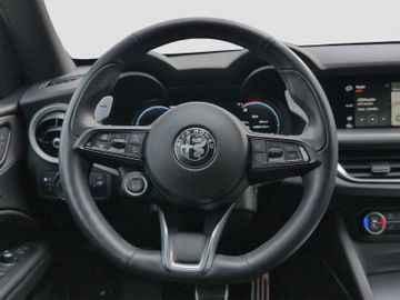 Alfa-Romeo Stelvio - 4