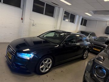 Audi A4 - 12
