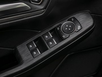 Ford Kuga Titanium X ABSTANDSTEMPOMAT LENK-PARKASSI.