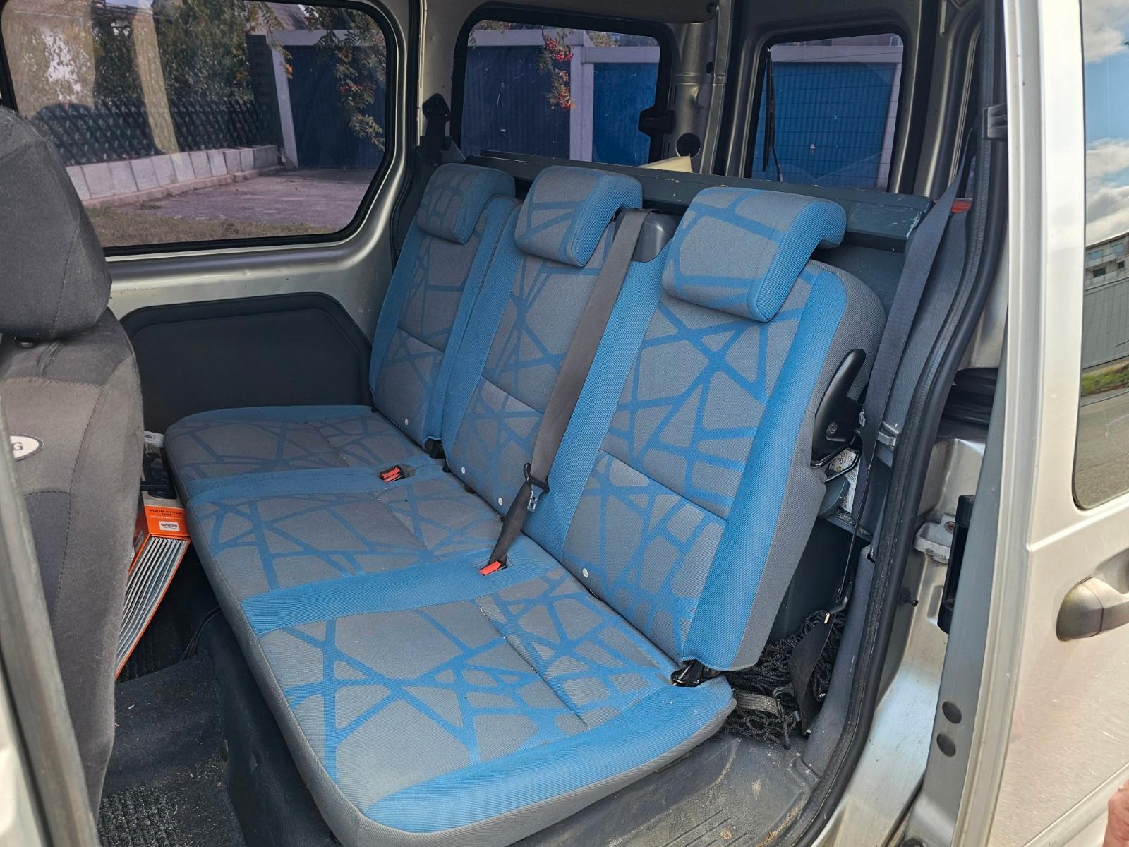 Ford Tourneo 2010 — photo 7