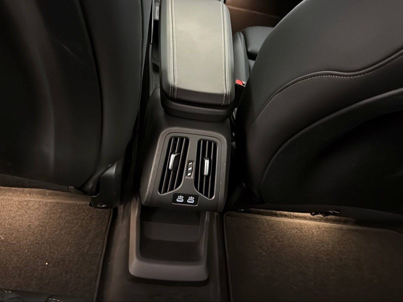 BMW iX1 - Bild 21