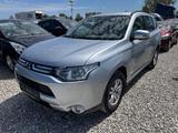 Mitsubishi Outlander  4 X 4 ,Klimaautomatik,Tempomat ! - Mitsubishi Outlander Gebrauchtwagen in München