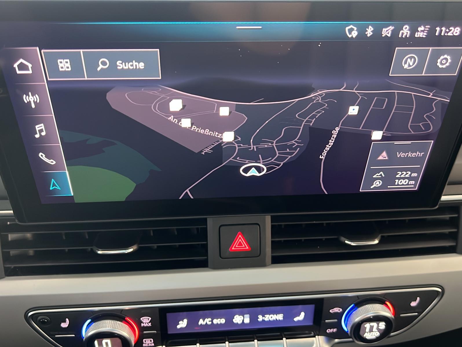 Audi A4 40 TFSI quattro M-HEV*Navi*Leder*KeyGo*LED