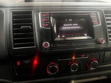 Volkswagen T6 Transporter - 8