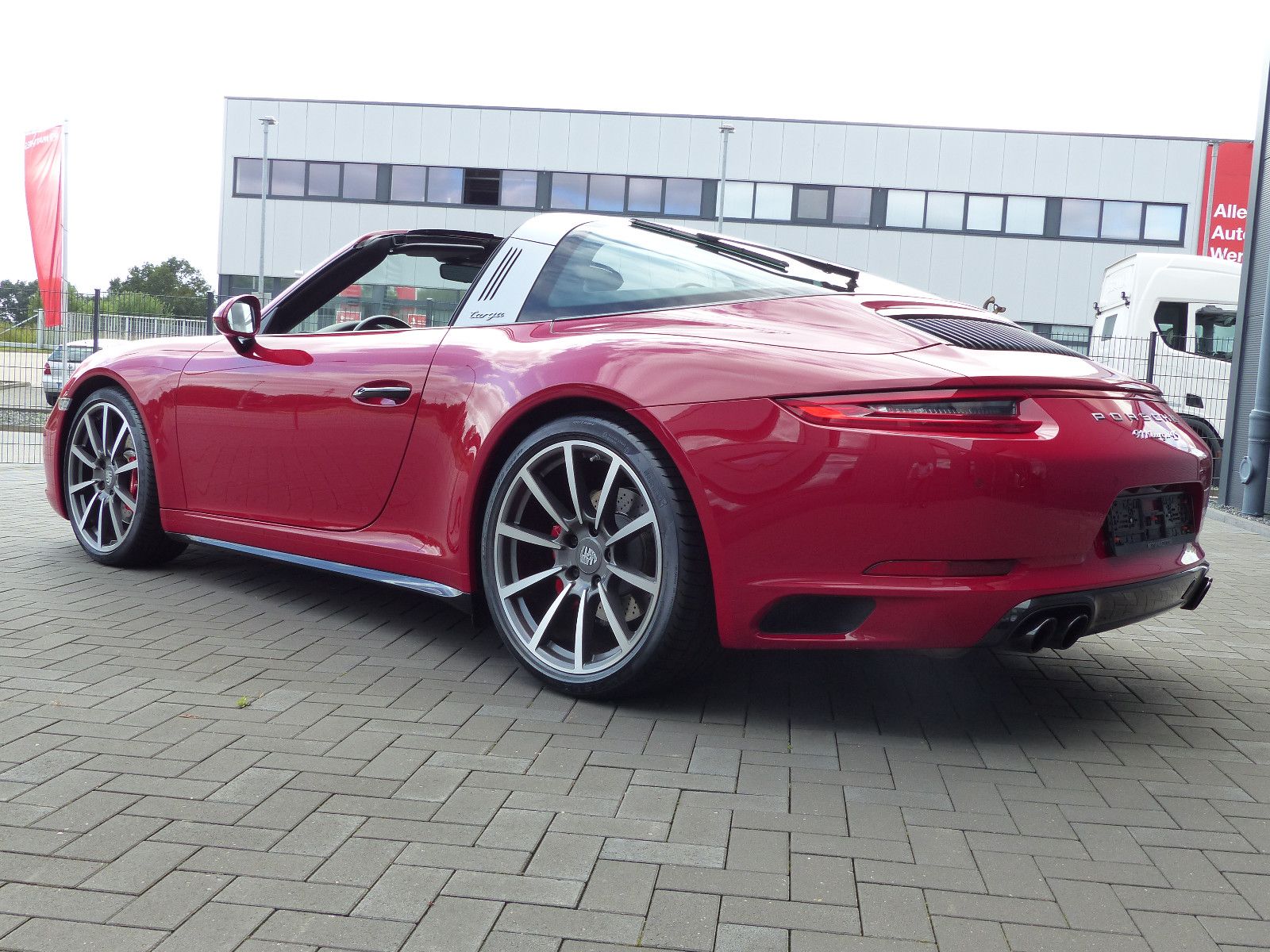 Fahrzeugabbildung Porsche 991.2 Targa 4S *Schalter*