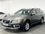 Volvo XC70 2.4 D5 Momentum AWD | Sehr gepflegt! - Volvo XC70 mit Diesel-Antrieb: Kombi, 2.4
