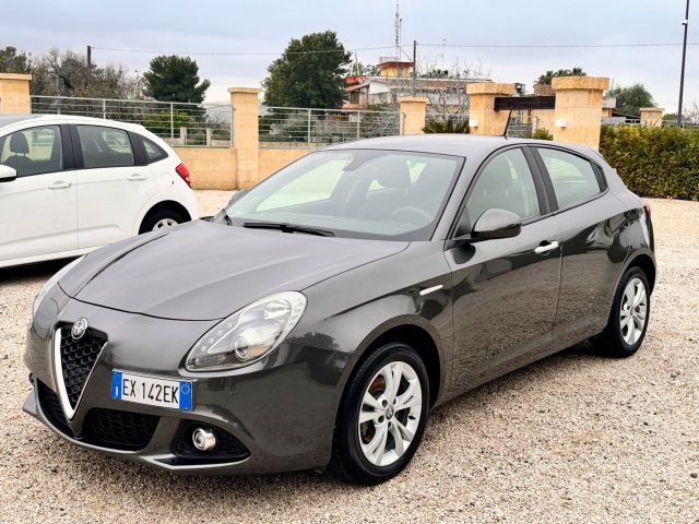 Alfa Romeo Giulietta 1.6 JTDm-2 105 CV Exclusive