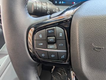 Ford Tourneo Custom Tit. 2.0 L2 NEUES MODELL