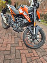 KTM 125er Duke - KTM 125