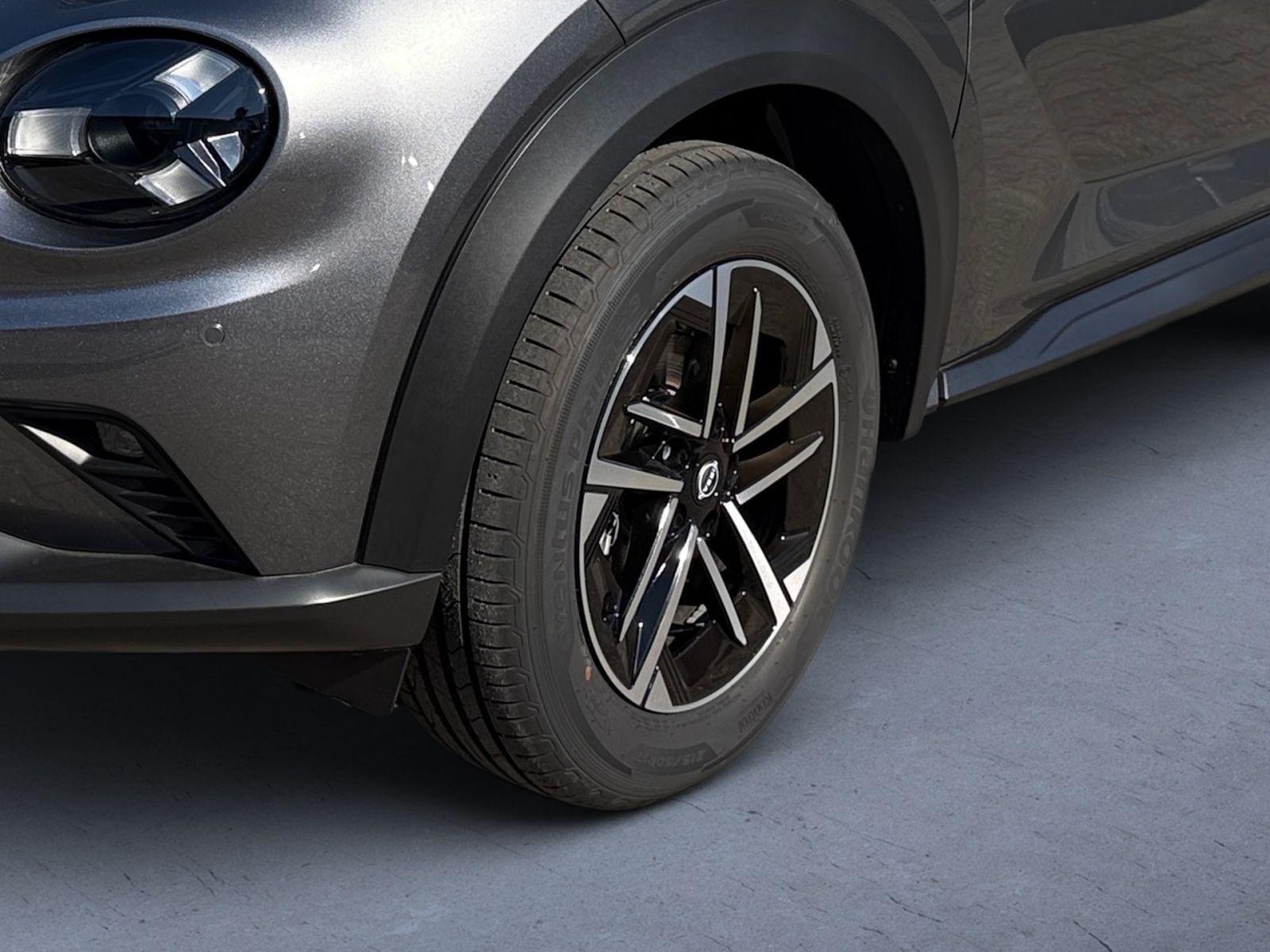 Fahrzeugabbildung Nissan Juke 1.0 DIG-T N-Connecta 6MT *NAVI*KAMERA*WINTE