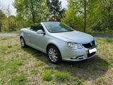 Volkswagen Eos 2.0 FSI Standard - VW Eos Gebrauchtwagen in Berlin